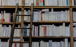 法學考研英語要求過幾級（法學研究生考試英語用英語一還是二）